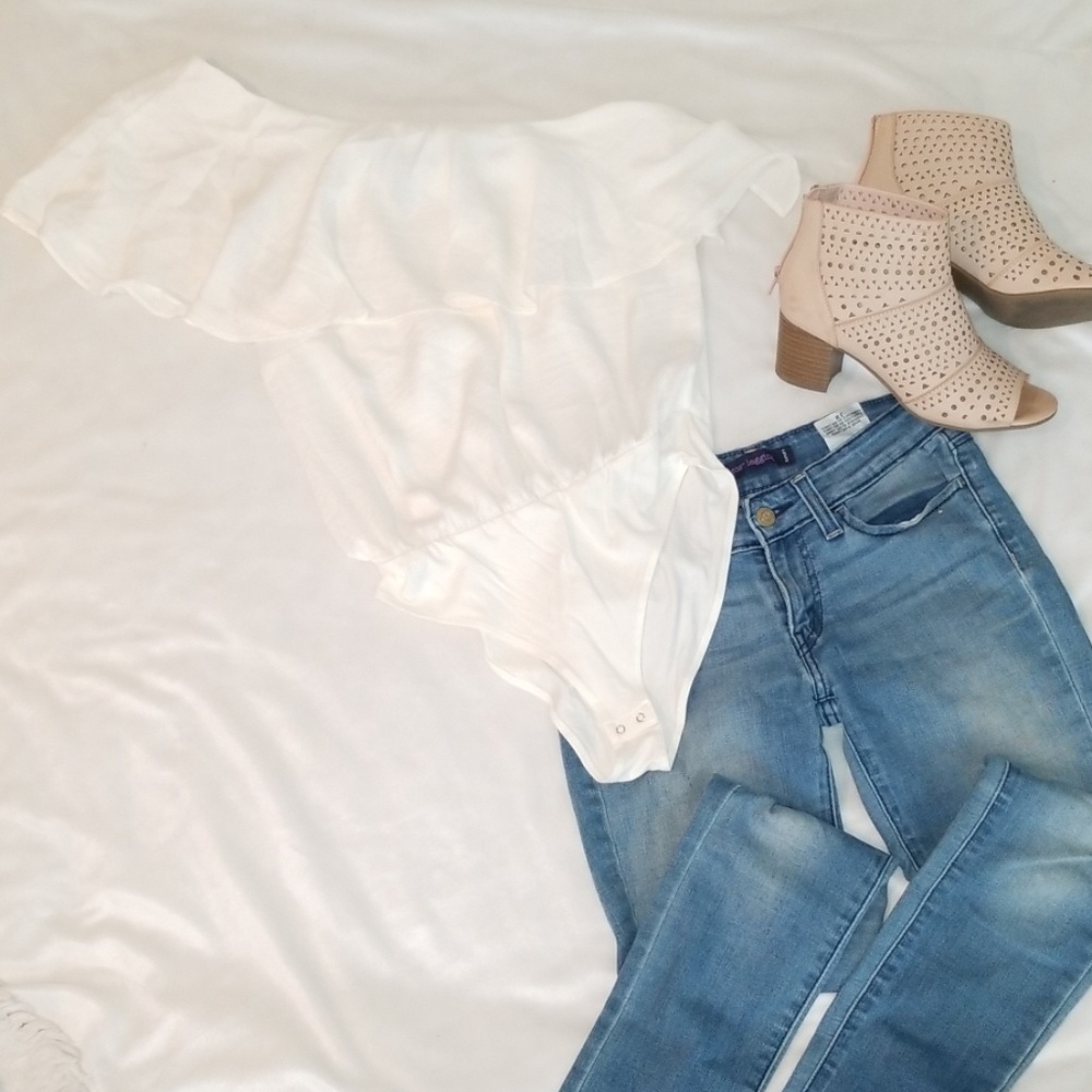 Forever 21 One Shoulder Bodysuit Small